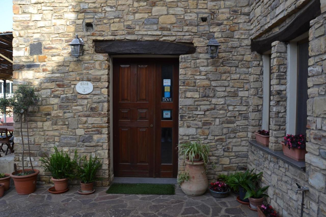 B&B Sa Muredda Sardara Exterior photo