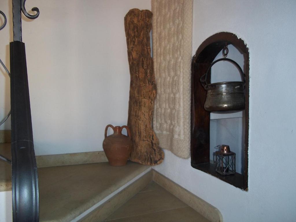 B&B Sa Muredda Sardara Exterior photo